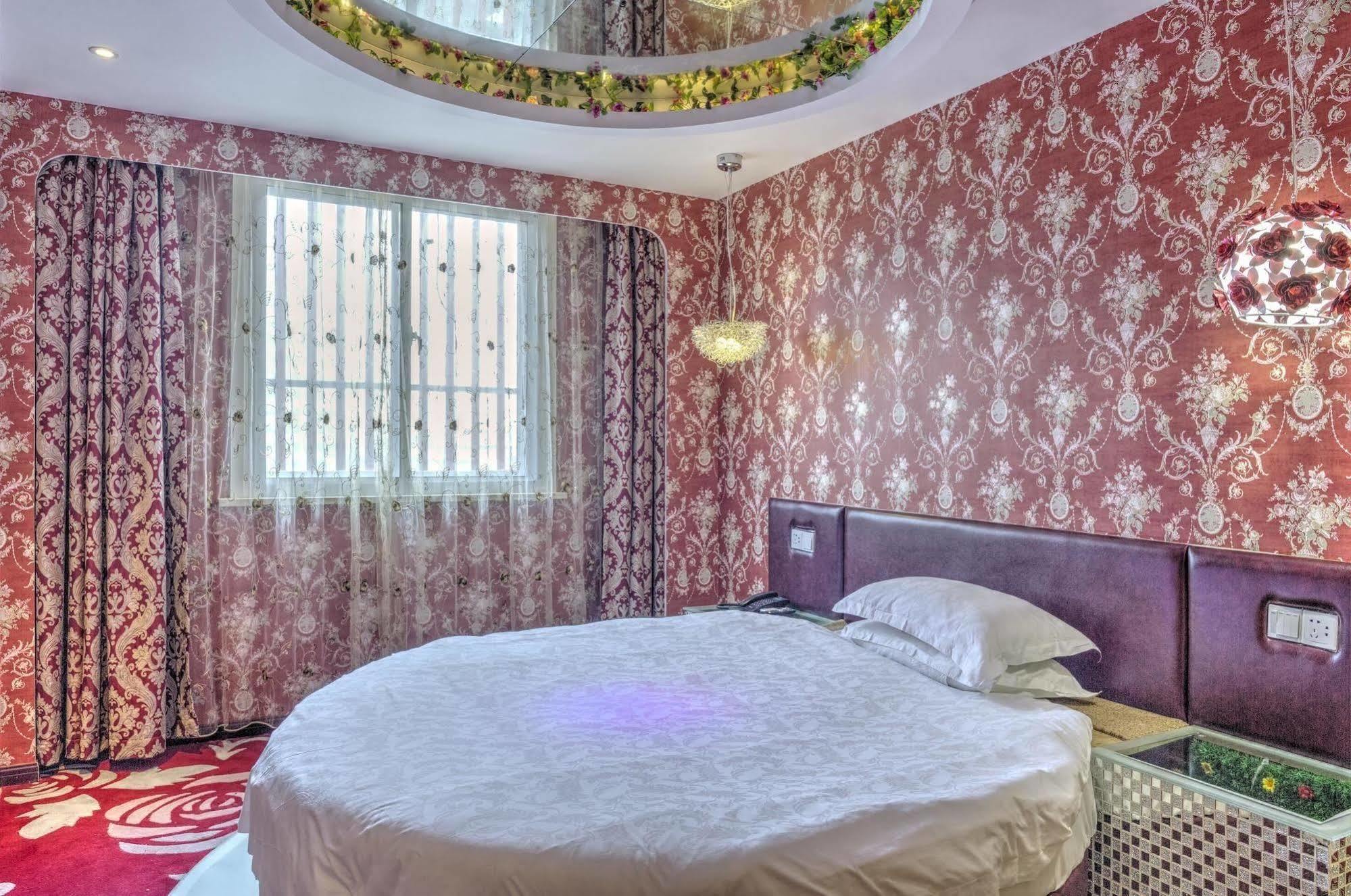 Milan Fashion Hotel Deqing Exterior foto